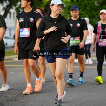 Runner Photo 4031716