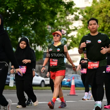 Runner Photo 4031737