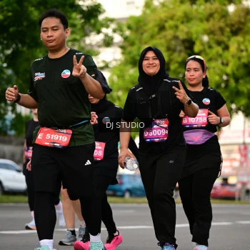Runner Photo 4031772