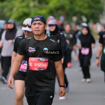 Runner Photo 4031793