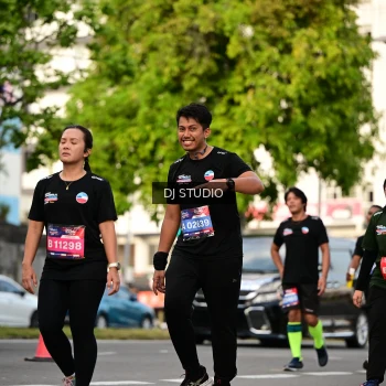Runner Photo 4031870