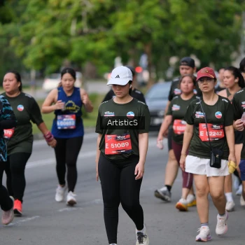 Runner Photo 4031873
