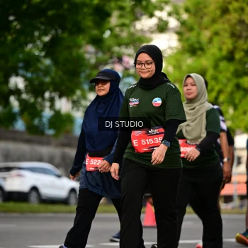 Runner Photo 4031894
