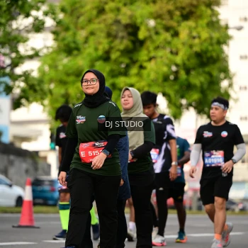 Runner Photo 4031911