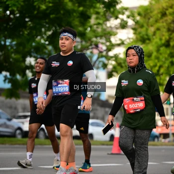 Runner Photo 4031943