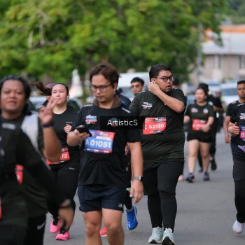 Runner Photo 4032040