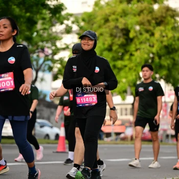 Runner Photo 4032059