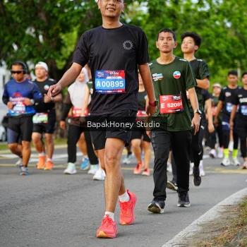 Runner Photo 4032070