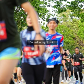 Runner Photo 4032085