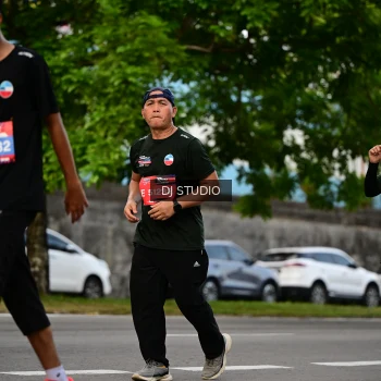 Runner Photo 4032153