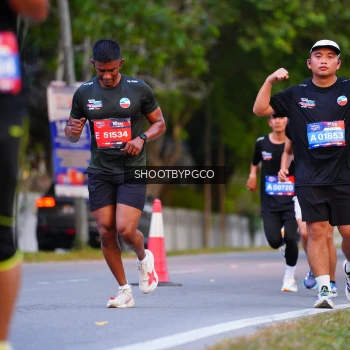 Runner Photo 4032170
