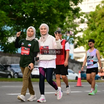 Runner Photo 4032180