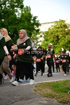 Runner Photo 4032288