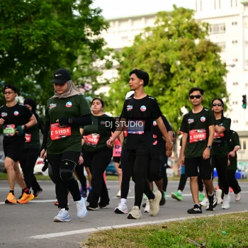 Runner Photo 4032325