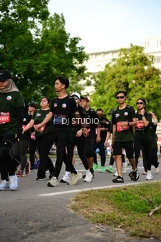 Runner Photo 4032341