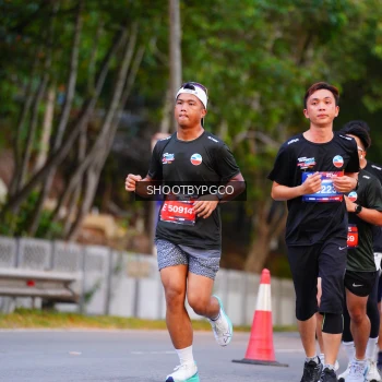 Runner Photo 4032342