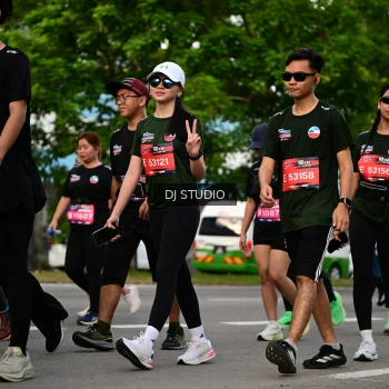 Runner Photo 4032360