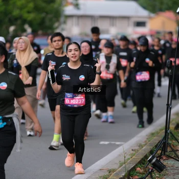 Runner Photo 4032378