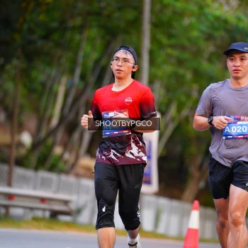 Runner Photo 4032397