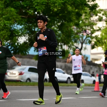 Runner Photo 4032412