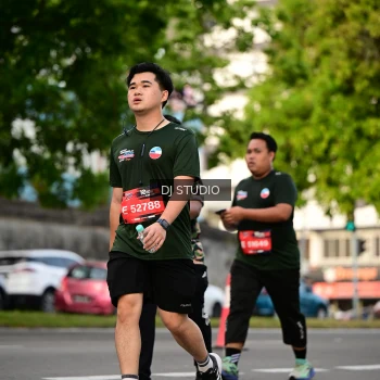 Runner Photo 4032443