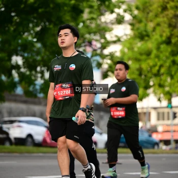 Runner Photo 4032445