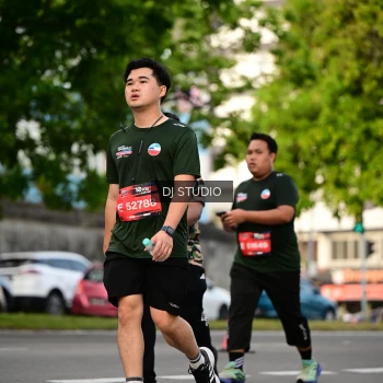 Runner Photo 4032447