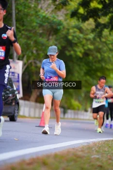 Runner Photo 4032450