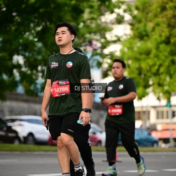 Runner Photo 4032454