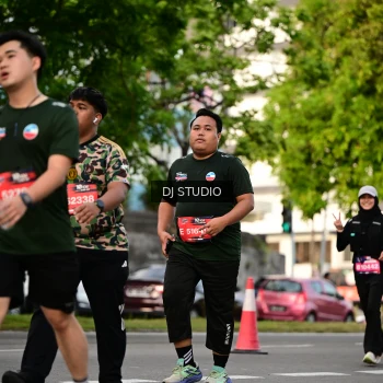 Runner Photo 4032455