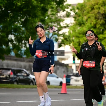 Runner Photo 4032530