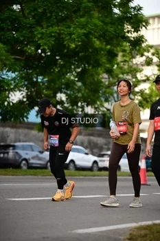 Runner Photo 4032576