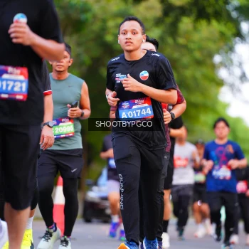 Runner Photo 4032603