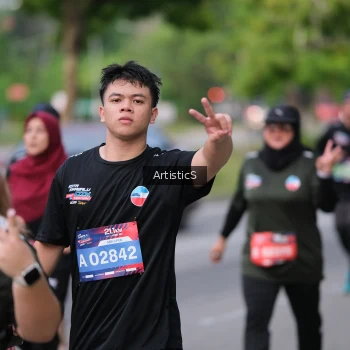 Runner Photo 4032615