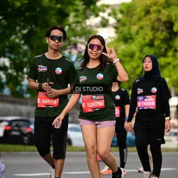Runner Photo 4032670