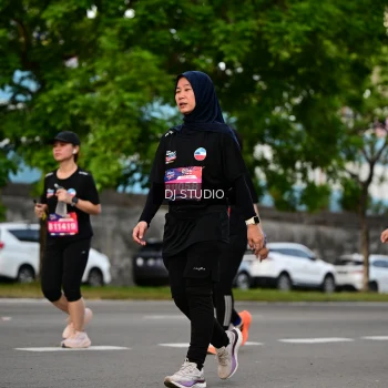 Runner Photo 4032679