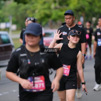 Runner Photo 4032700