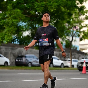 Runner Photo 4032745