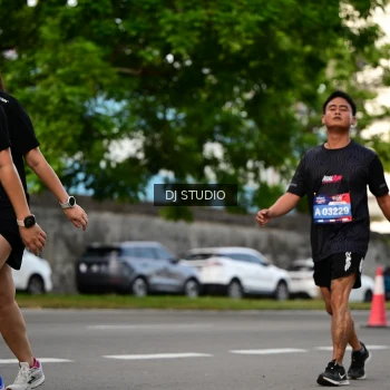 Runner Photo 4032752