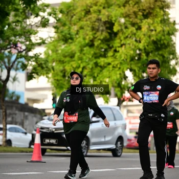 Runner Photo 4032759