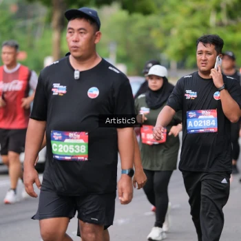 Runner Photo 4032760