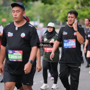Runner Photo 4032764