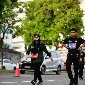 Runner Photo 4032768