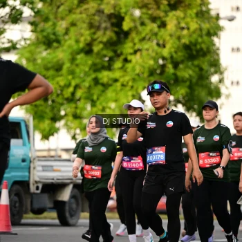 Runner Photo 4032786