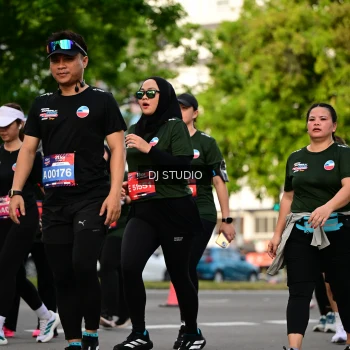 Runner Photo 4032811