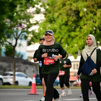 Runner Photo 4032858