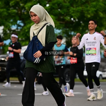 Runner Photo 4032895