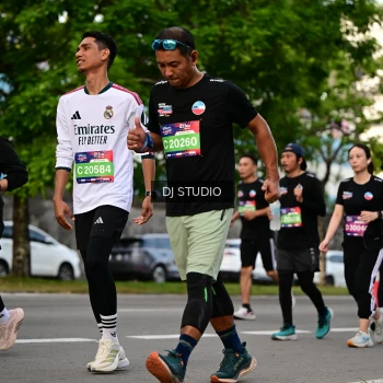 Runner Photo 4032907