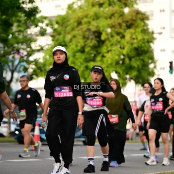 Runner Photo 4032996