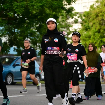 Runner Photo 4032999